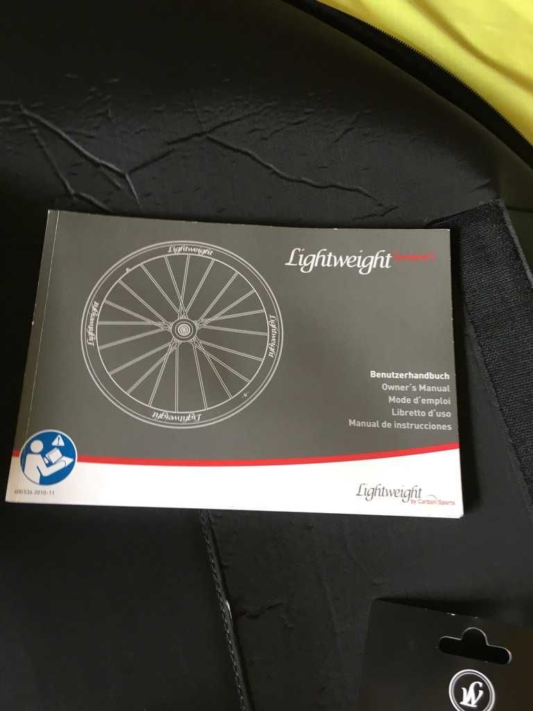 Rodas Lightweight completamente em carbono (como novas)
