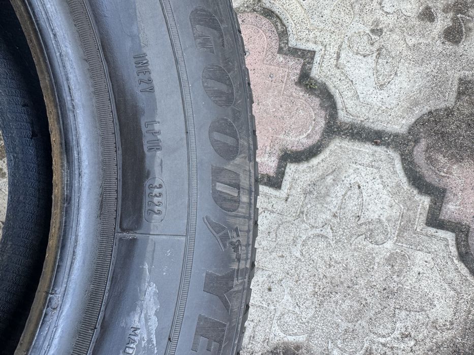 goodyear ultragrip arctic 2 suv 225 65 r17 106t