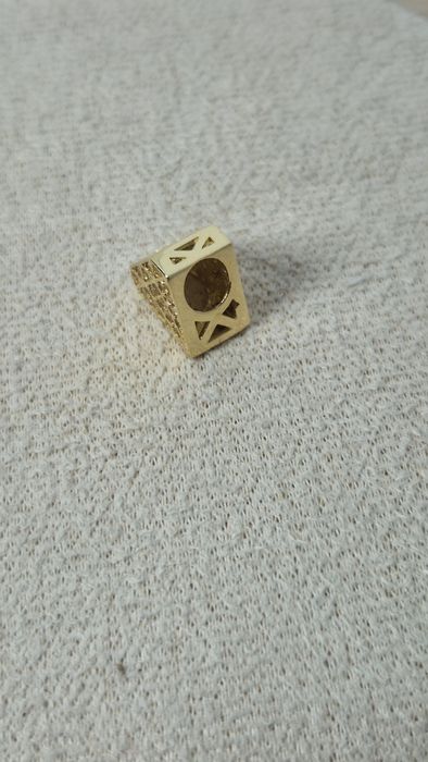 Złoty 585 charms kryształ brylant diament z białą cyrkonią