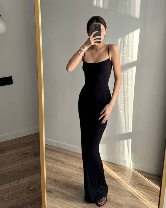 Сукня skims утягуюча