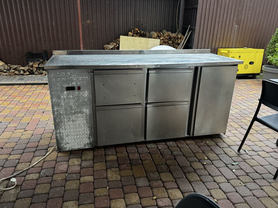 Продаю холодильний стіл