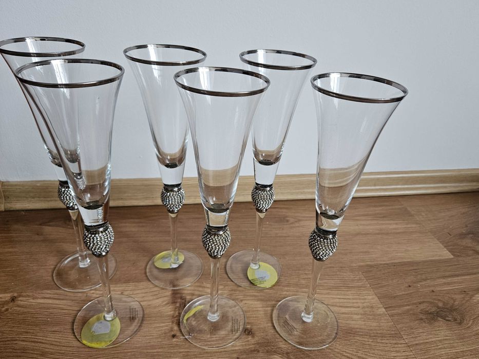 Kieliszki do szampana lub ozdobne z home&you