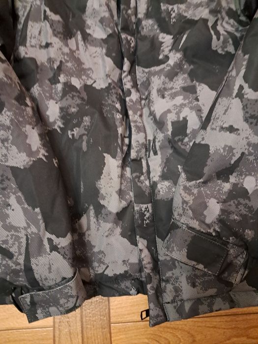 Зимова куртка  на зріст 160