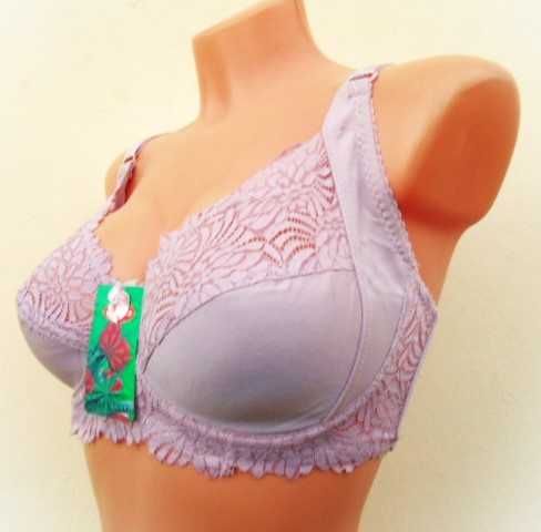 Biweier  /  biustonosz 115D  miękki  pudrowy  z koronką  na fiszbinach