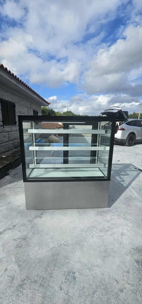 Vitrine expositora refrigerada