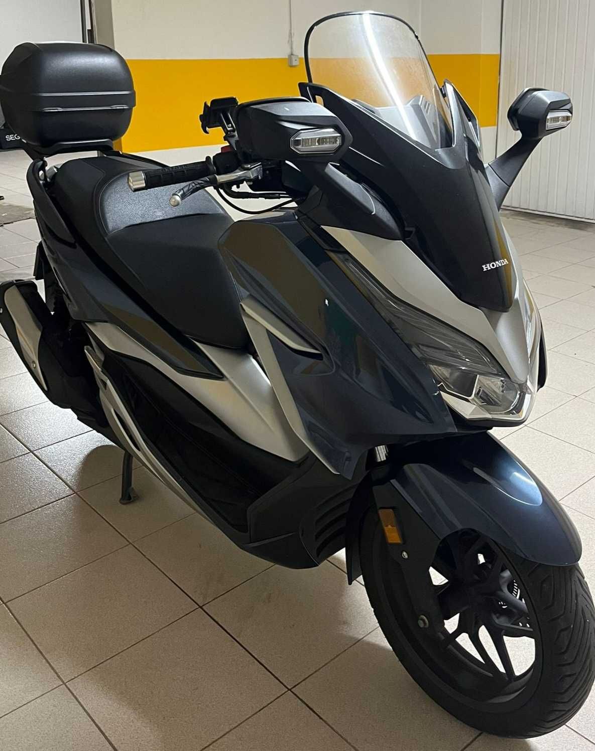 Forza 300 bom estado