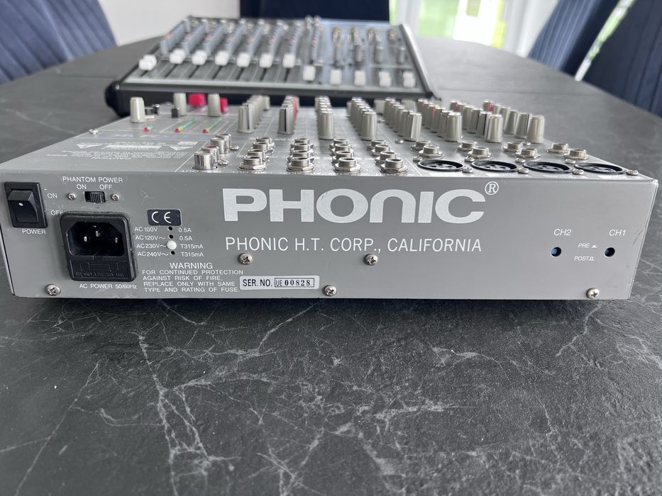 Микшерный пульт Phonic MM122