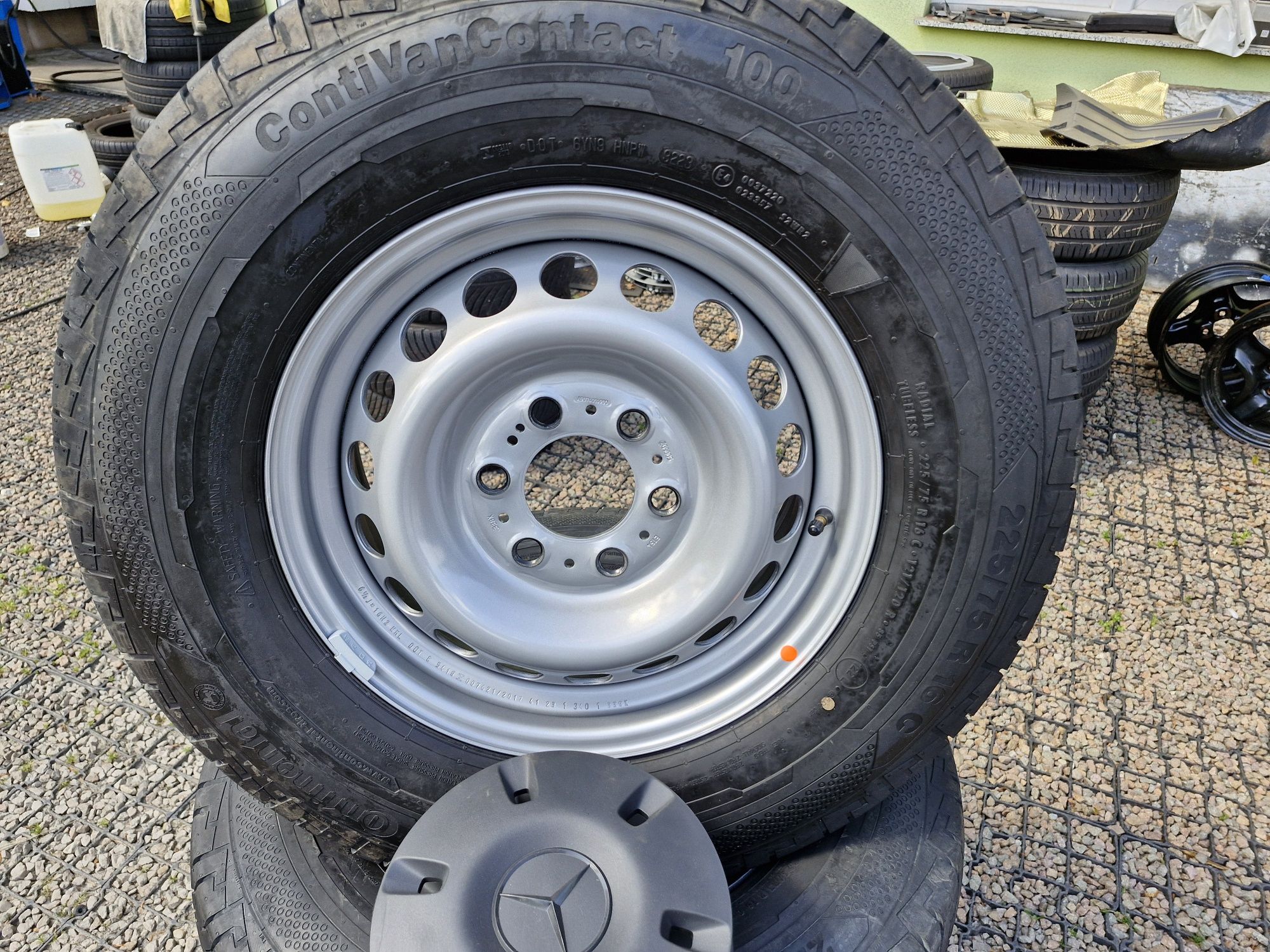 Nowe Koła mercedes Sprinter 16" 6x130 Continental 225/75 16C