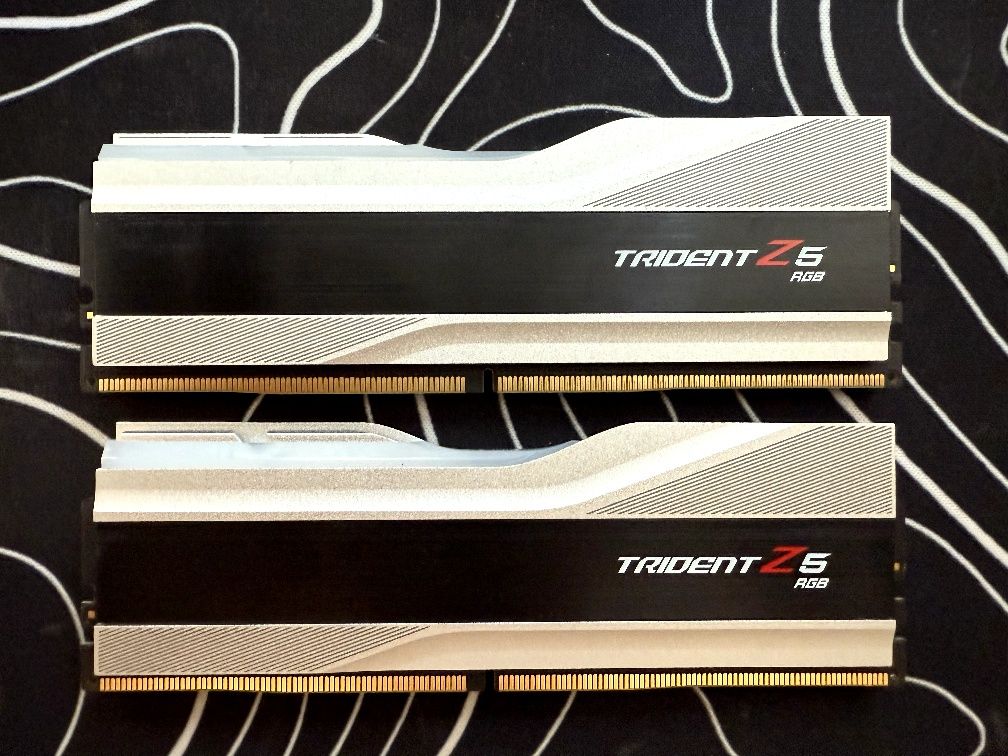 Оперативна пам'ять G.Skill Trident Z5 DDR5 32GB 6400MHz