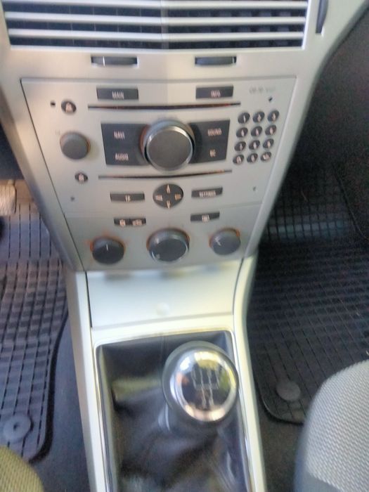 Продам Опель Астра H 2009 року