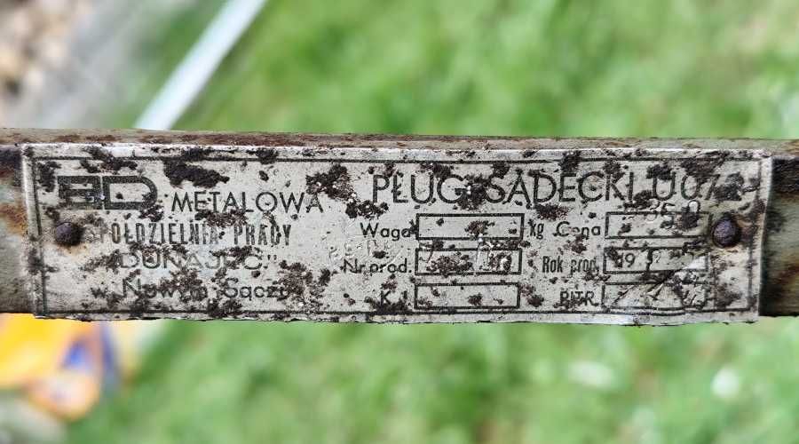 Pług konny drewniany jednoskibowy Pług Sądecki zabytkowy antyk z PRL