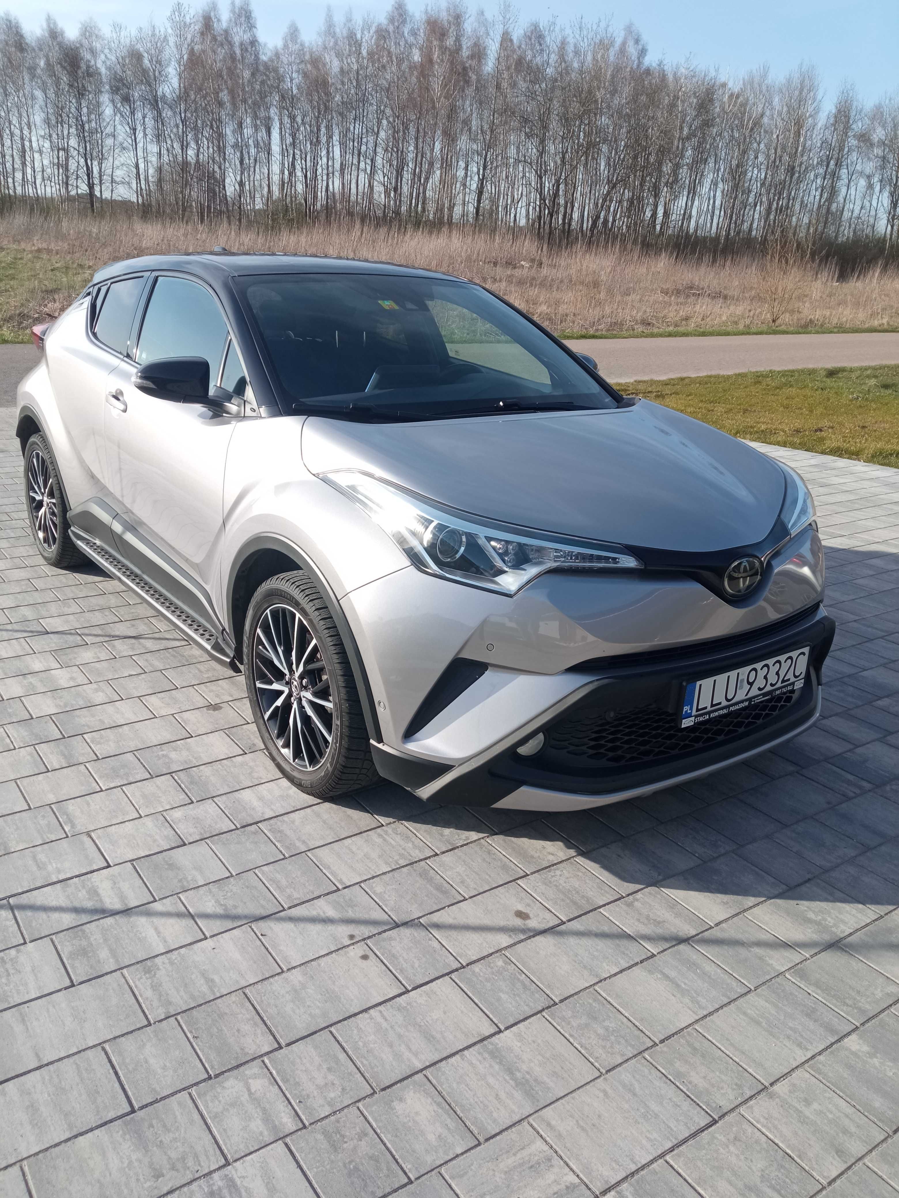 TOYOTA C-HR napęd 4x4 1,2 turbo full opcja super stan SZWAJCAR