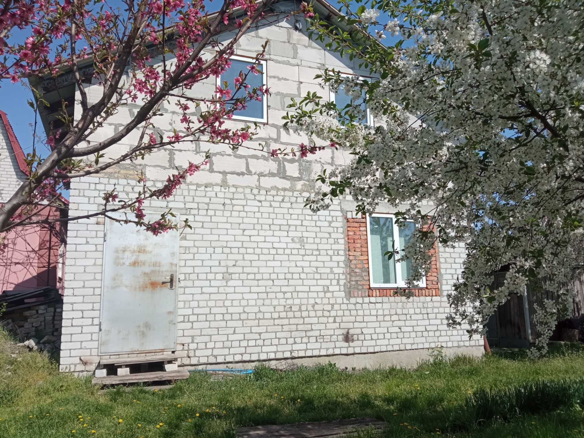 Продам дачу в садовому товаристві с. Червона Слобода
