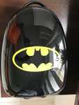 Mała walizka, kabinówka, plecak na kółkach, logo Batman