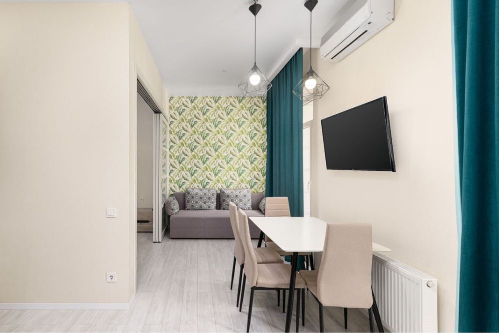 Двухкомнатная квартира в центре/10ст Фонтана 5 минут к пляж