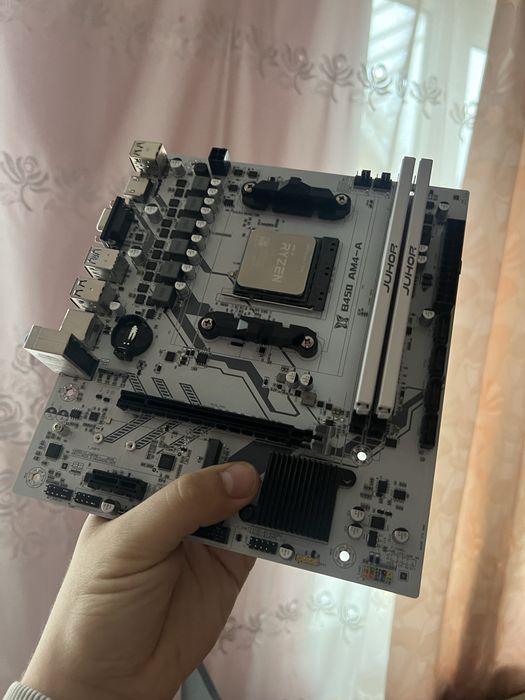 Ryzen 5 5500 b450 16GB DDR4