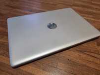 OKAZJA!!! Laptop HP 250 G6 15,6" FHD i5-7/8GB/1000 GB srebrny