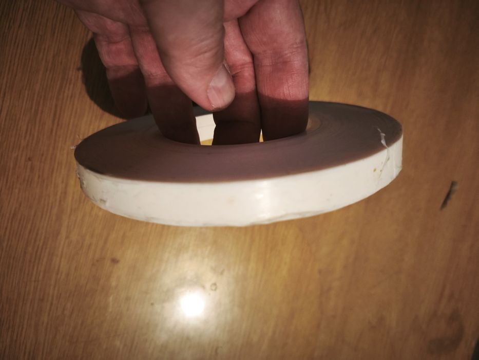 Лента уплотнительнаядля резьбы ФУМ 15 мм.