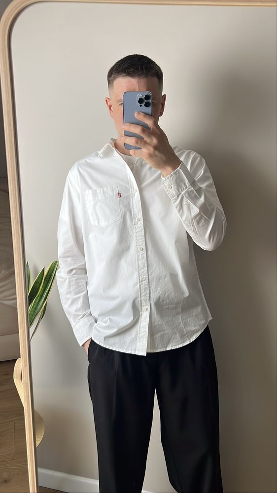 Оригінал !Чоловіча біла сорочка Levi’s Standard Fit