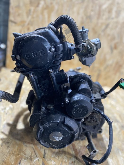 Двигун ліфан кп 150 цилим або по запчатинах