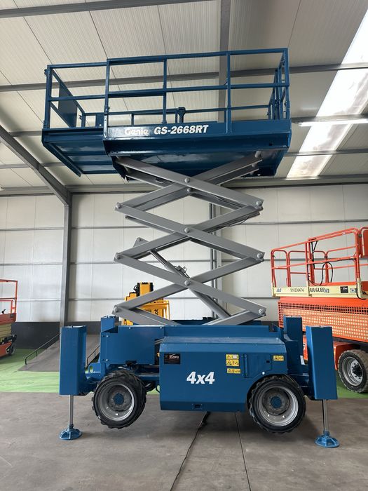 Plataforma elevatoria tesoura  diesel