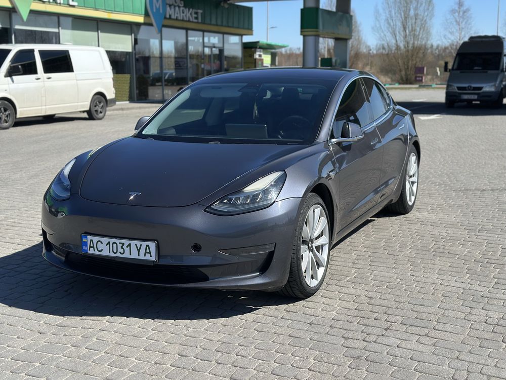 Tesla Model 3 2018 long Range 75