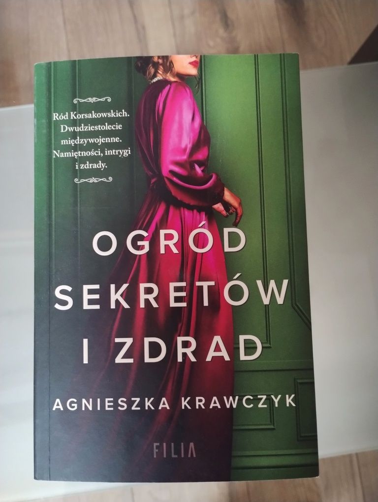 Ogród sekretów i zdrad- Agnieszka Krawczyk