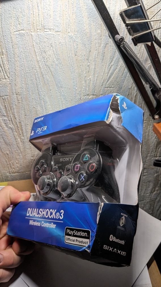 Геймпад Dualshock 3.