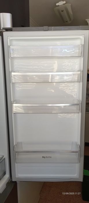 Frigorifico LG GBB60PZGFB