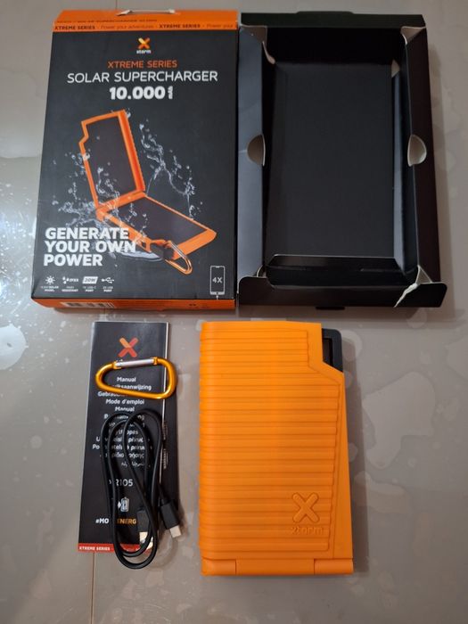Powerbank solarny Xtorm XR105,10000mAh