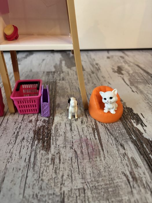 Lalka Barbie zestaw Salon dla zwierząt piesek+ kotek i akcesoria GRG90