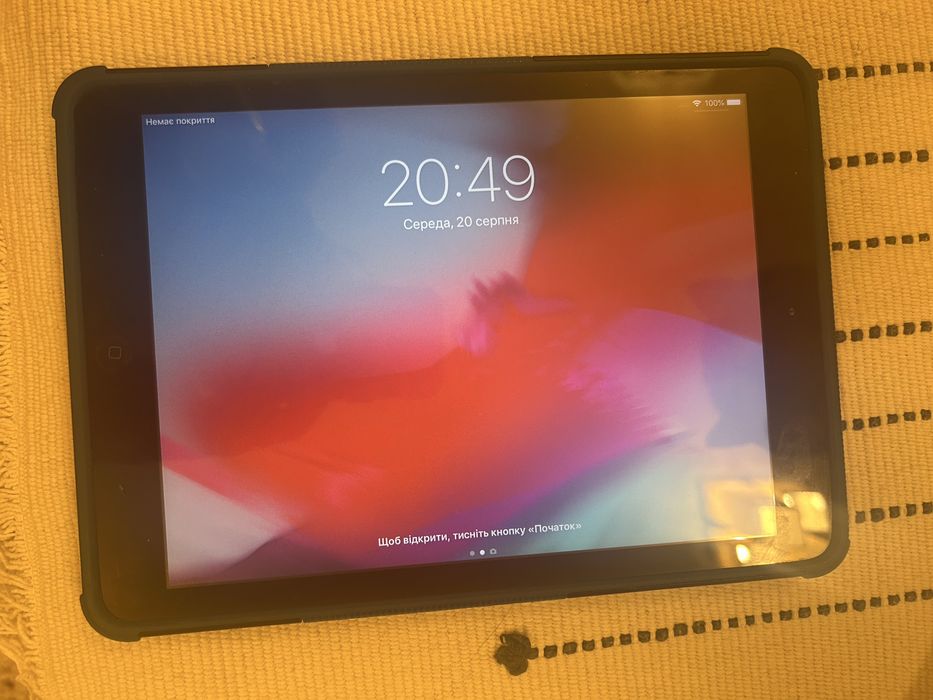 Ipad 5 рік 2016 рік ( модель 2014р) з бампером 32 гб