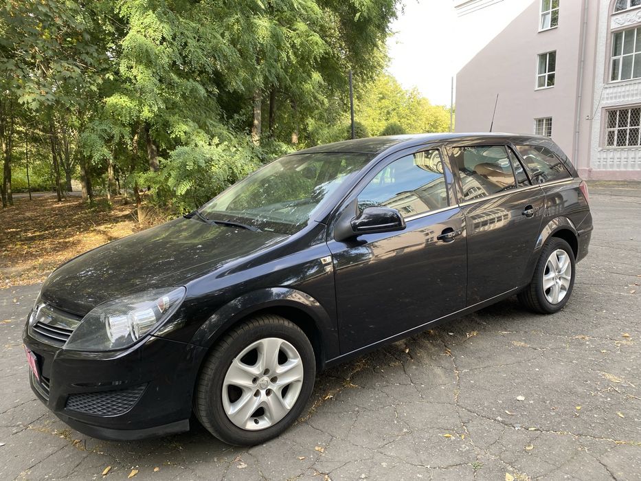 Продам OPEL ASTRA H 2010 рік