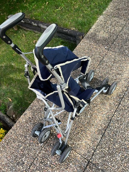 Carrinho passeio criança tipo bengala da Chicco