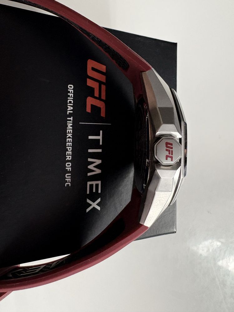 Timex UFC Pro official time kipper of UFC