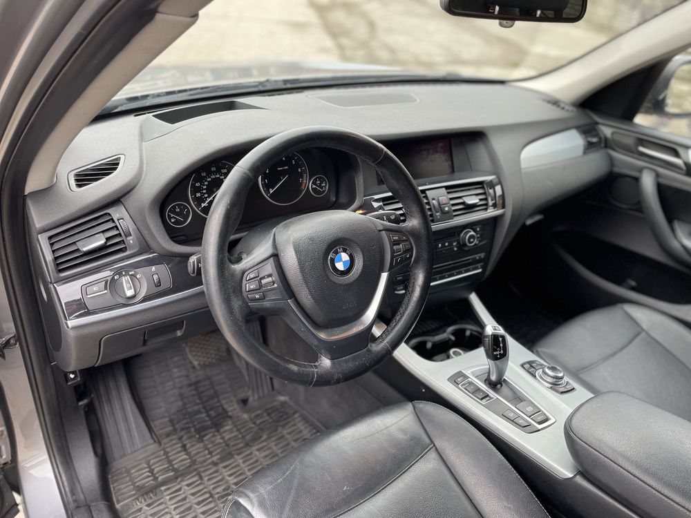 Розборка BMW X3 F25 3.0 N55b30a xdrive запчастини r18 проекція a52