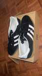 Ténis originais Gazelle adidas