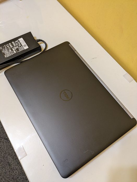 Laptop DELL i5, 8GB DDR4, 256 SSD OKAZJA!
