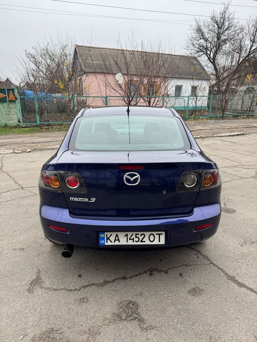 Продам авто MAZDA 3
