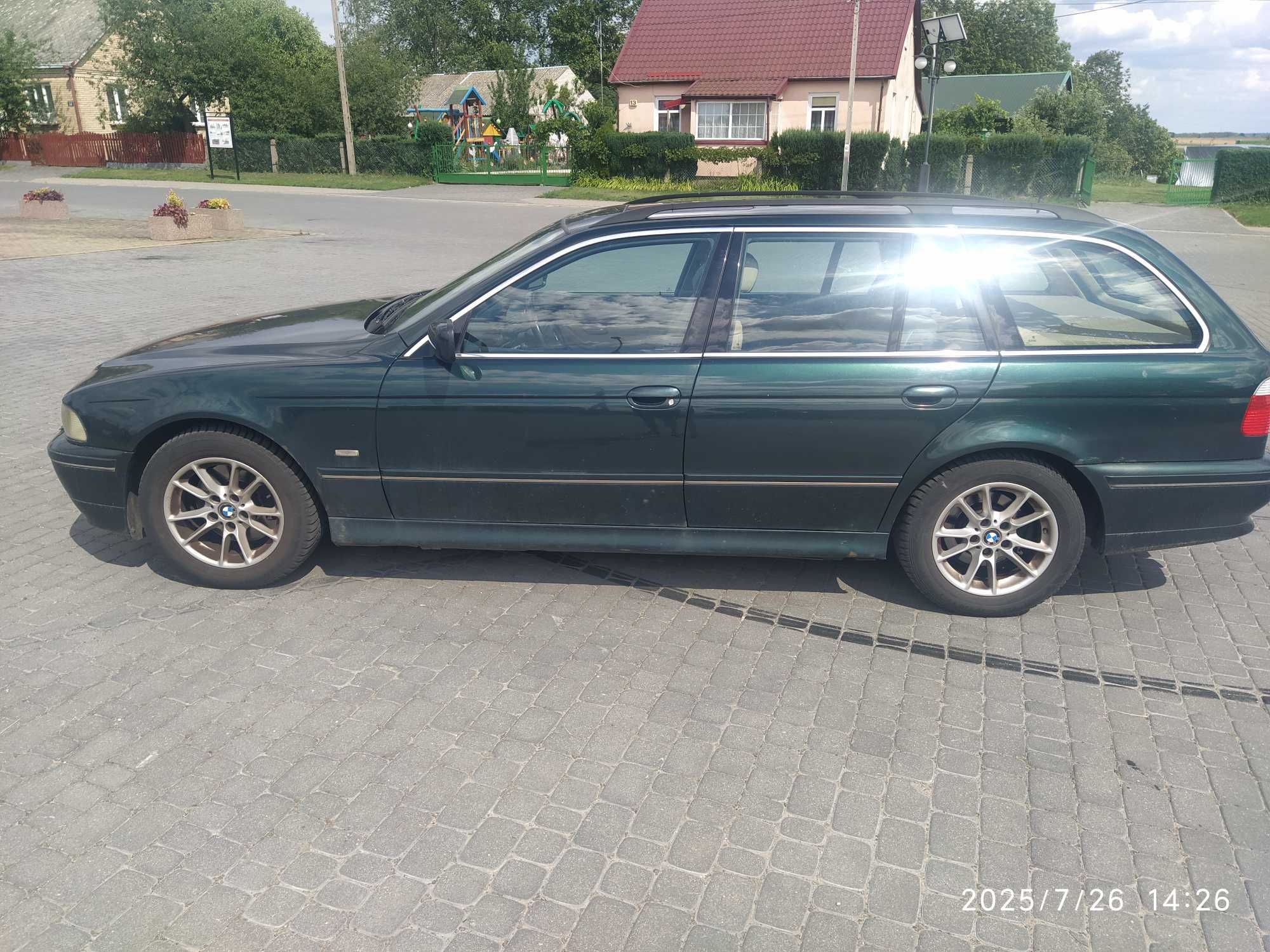 Sprzedam Bmw e39 m54b30