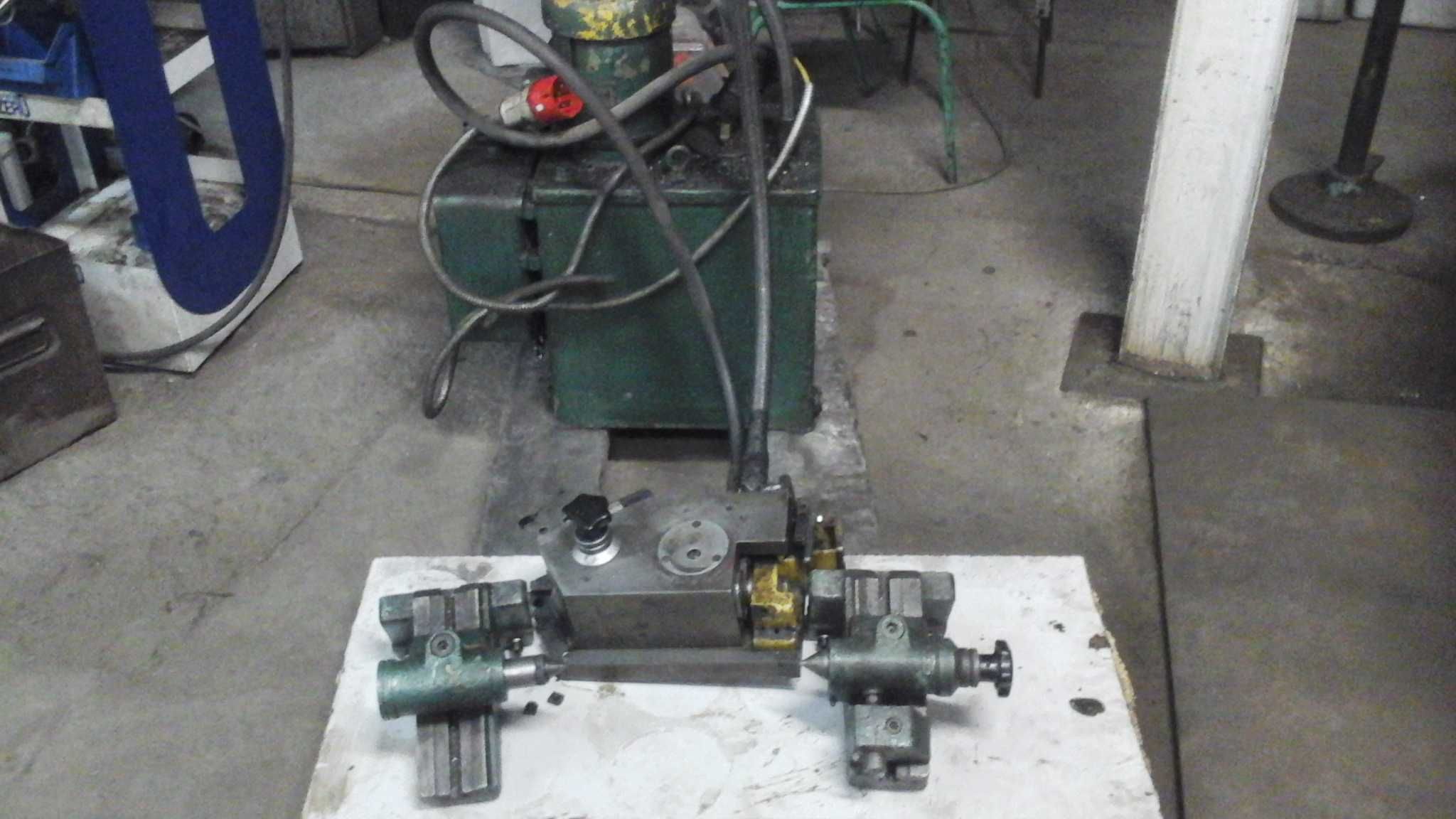Kopiał hydrauliczny TKB 8 do tokarki