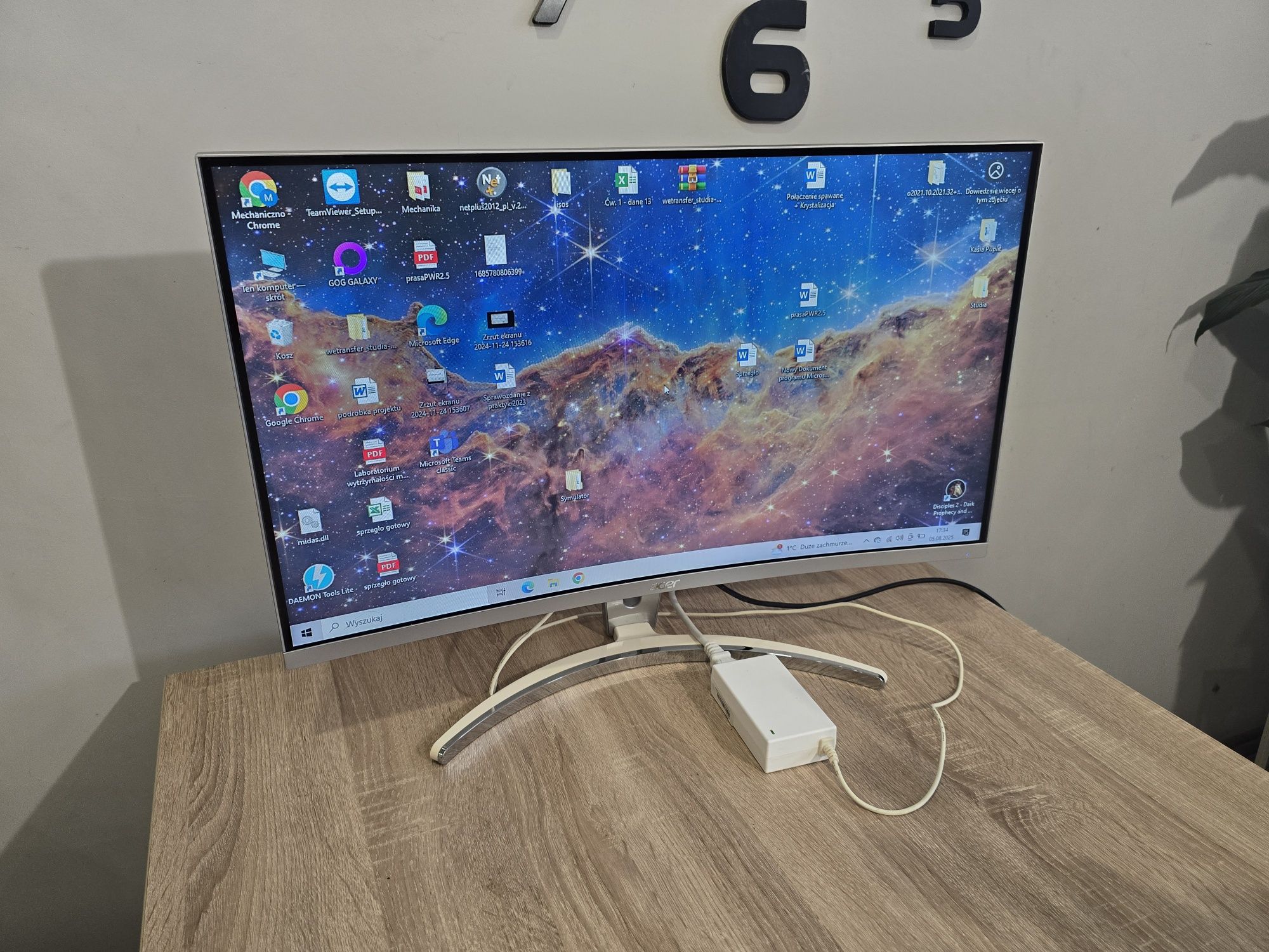 Monitor Acer ED273wmidx
Z