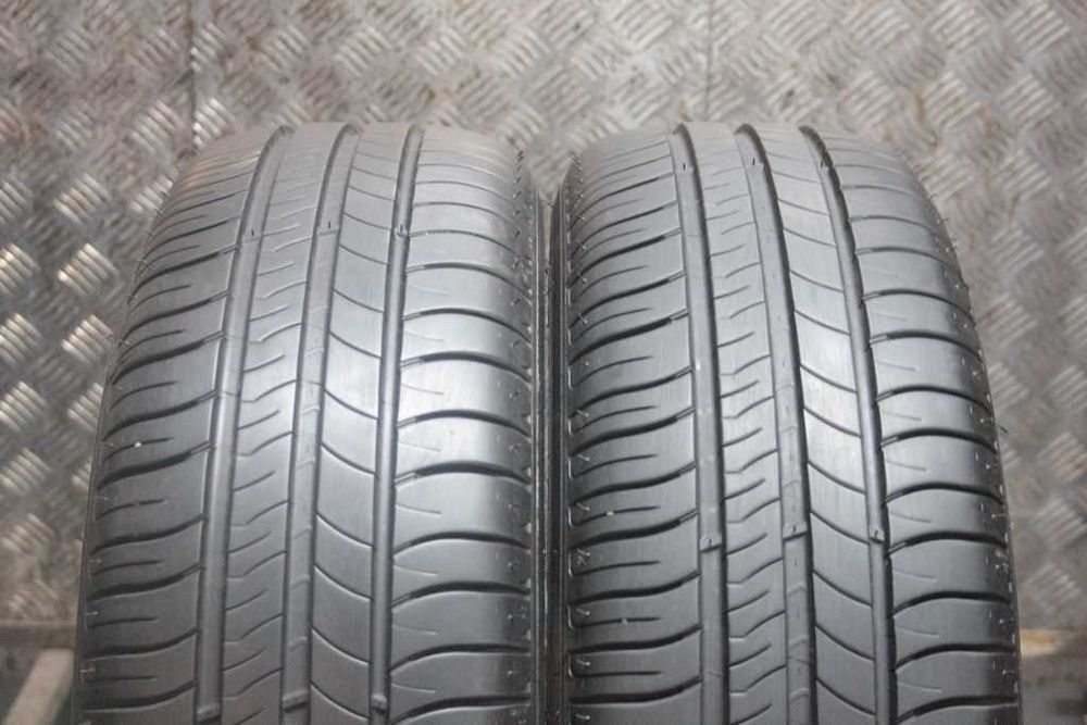 185/60/15 Michelin EnergySaver + 185/60 R15 84T