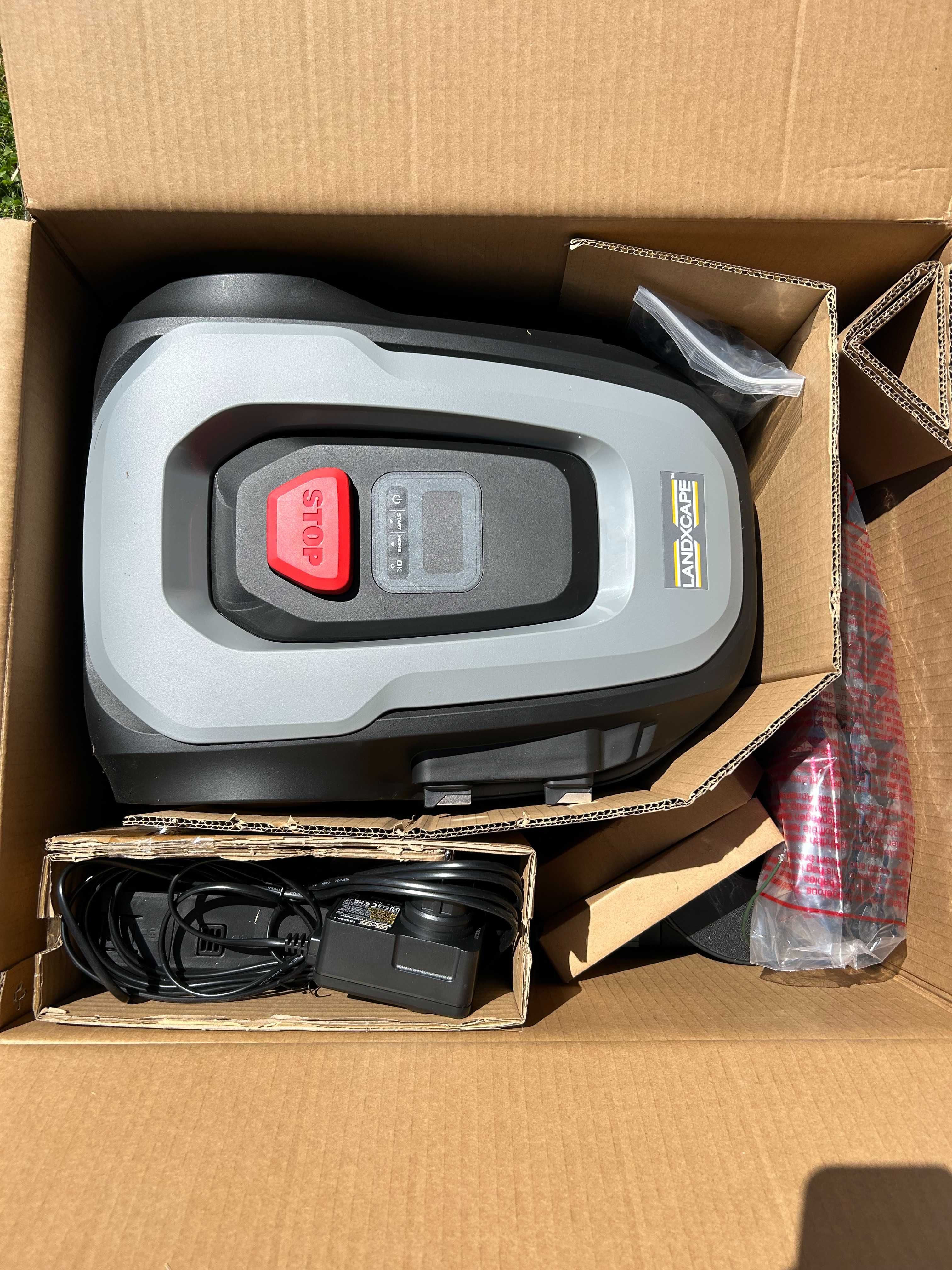 Robot koszący LANDXCAPE LX855