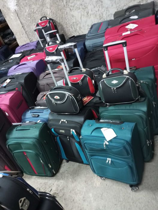 walizka duża xxl z grubej codury na 4 kołach podróżna