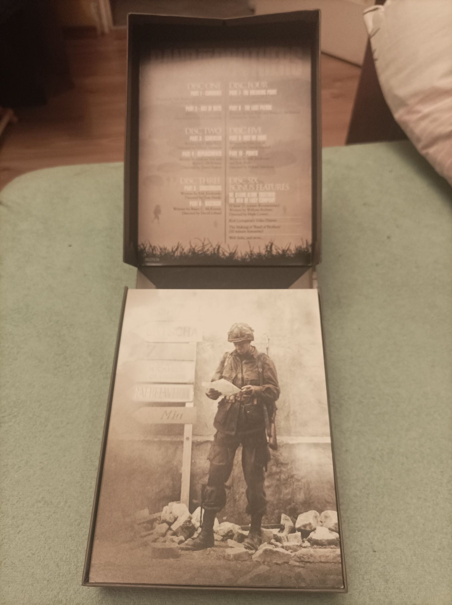 Mini serial na DVD Band of Brothers