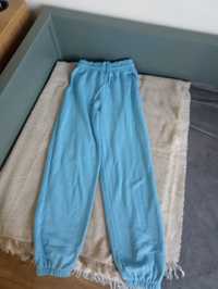 Bershka S/XS spodnie dresowe niebieskie