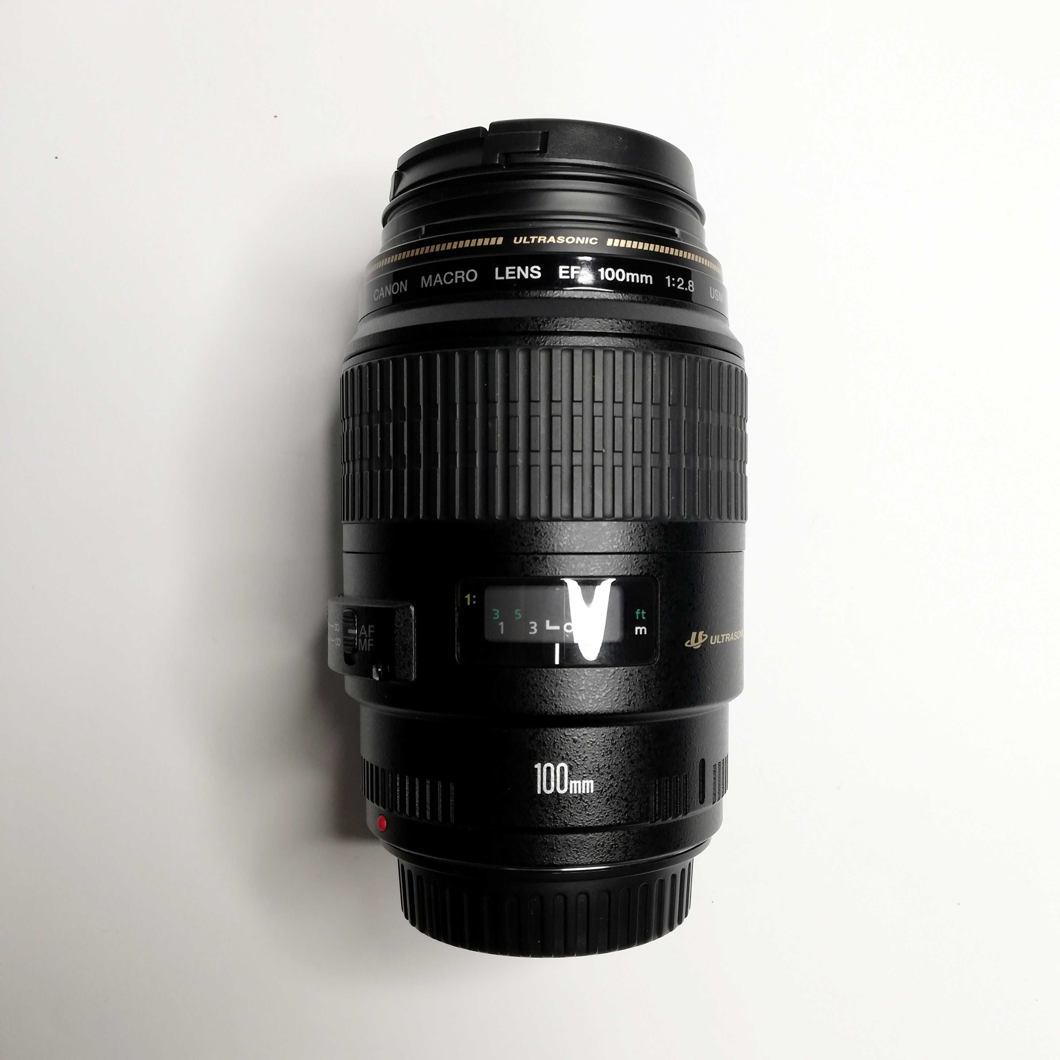 Canon EF 100mm f/2.8 Macro USM, ошибку err01, внешне состояние отлично