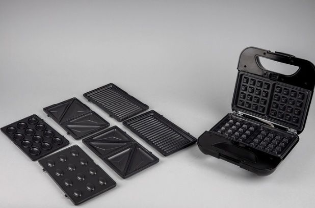 Мультимейкер вафельница GRUNHELM GSM840 (4 в 1) Акция