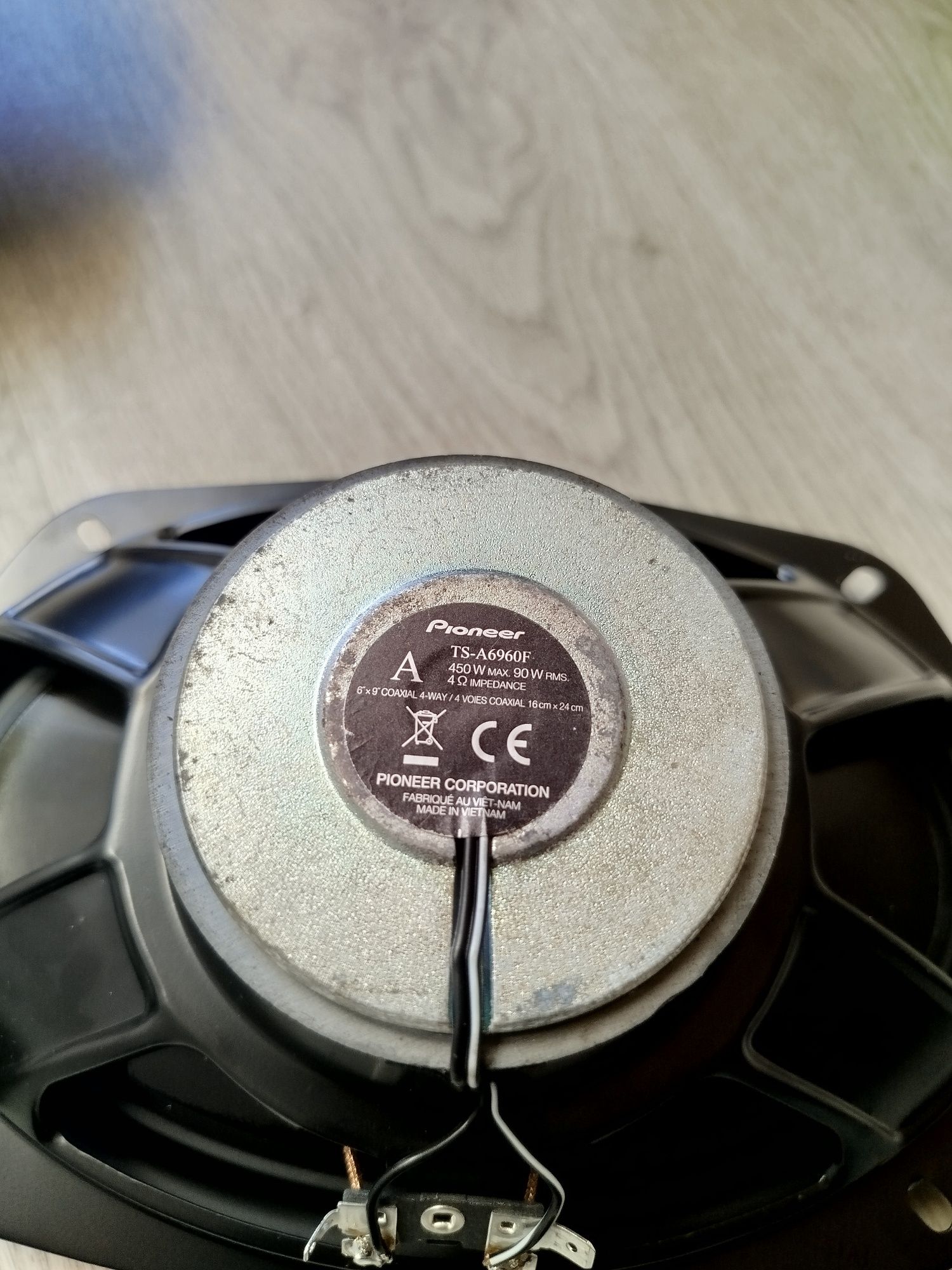 Vendo colunas 6x9 Pioneer